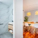 Διαμέρισμα Helloasturias Oviedo, Un Espacio Luminoso Y Moderno En El Corazon De La Ciudad *