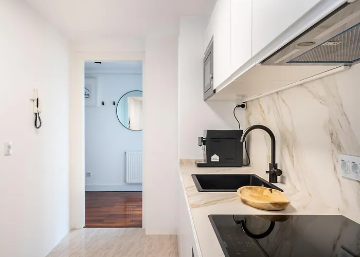 Helloasturias Oviedo, Un Espacio Luminoso Y Moderno En El Corazón De La Ciudad Apartamento Oviedo