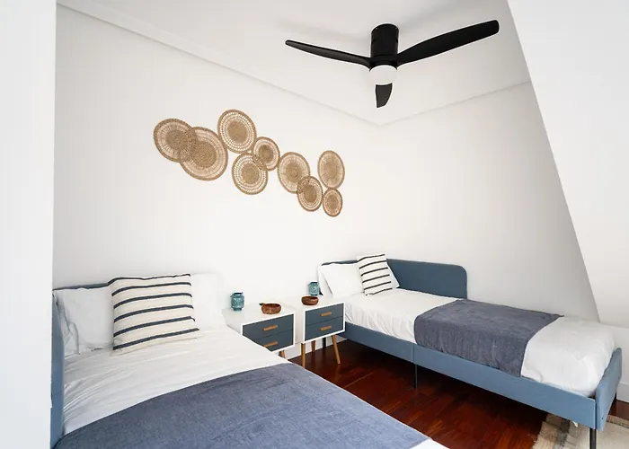 Helloasturias Oviedo, Un Espacio Luminoso Y Moderno En El Corazon De La Ciudad Appartamento