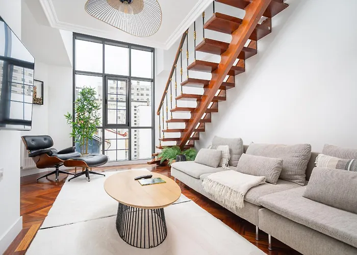 Helloasturias Oviedo, Un Espacio Luminoso Y Moderno En El Corazon De La Ciudad * Oviedo