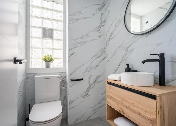 Appartamento Helloasturias Oviedo, Un Espacio Luminoso Y Moderno En El Corazon De La Ciudad *